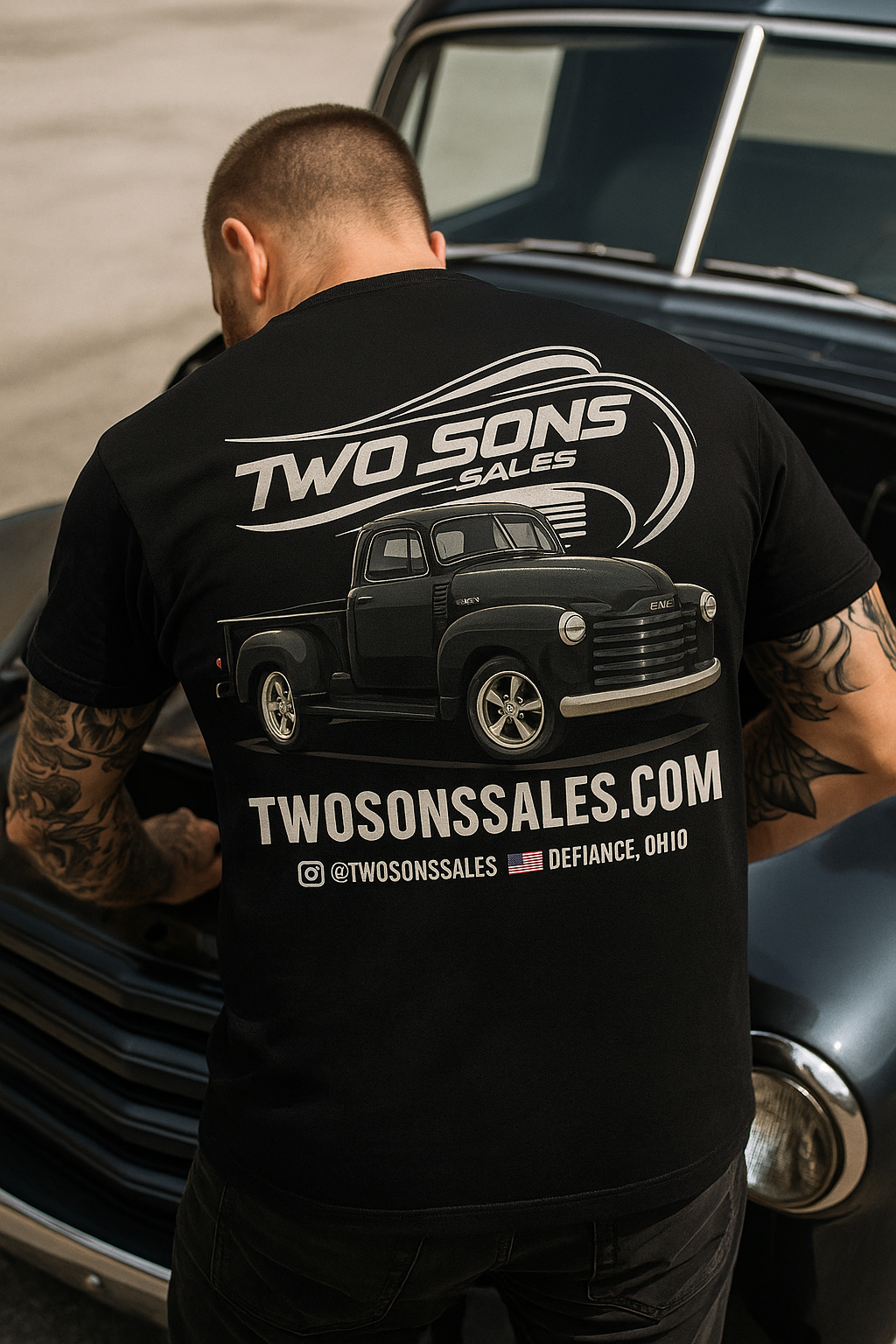 Custom Novelty HD Designs LTD Classic Car Dealer Tee